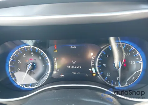 2025 Chrysler Voyager Lx from USA, damaged, VIN 2C4RC1CGXSR604323